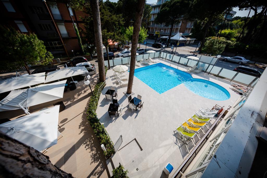 Hotel San Marco Milano Marittima Exterior foto