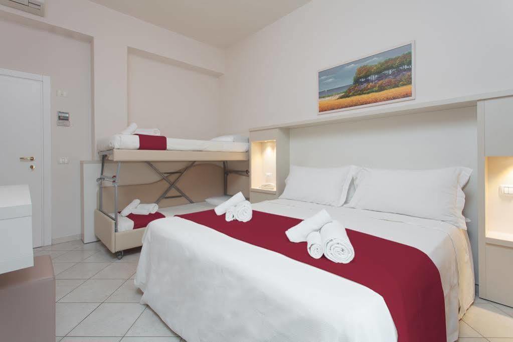 Hotel San Marco Milano Marittima Exterior foto